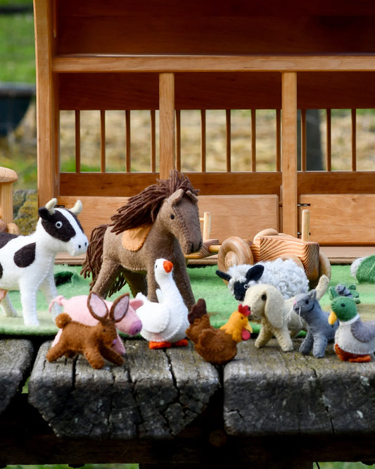 Tara Treasures | Felt Farm Animal Toy Set (10pc)