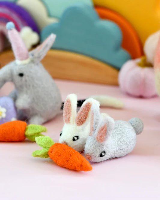 Tara Treasures | Felt Rabbits (3 pack)