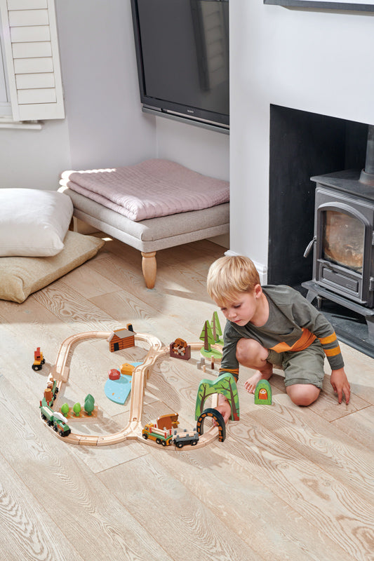 Tender Leaf | Wild Pines Train Set