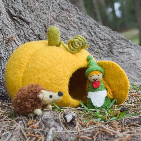 Tara Treasures | Felt Pumpkin House with Hedgehog Toy